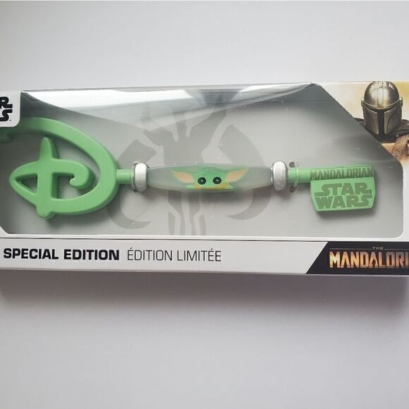 Disney Star Wars Mandalorian Key - Picture 2 of 7